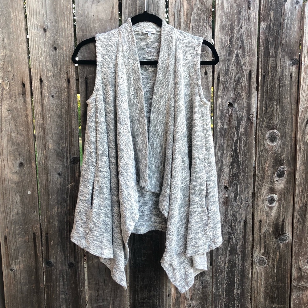Splendid grey knit sweater vest
